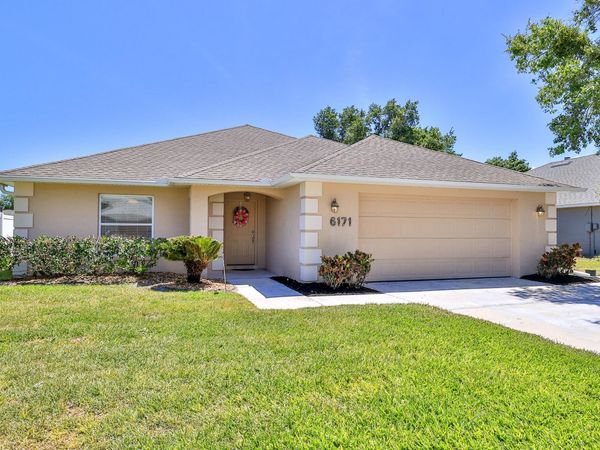 6171 Sabal Point Circle, Port Orange, FL 32128