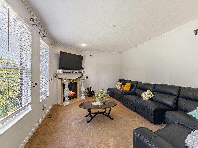 11850 Winston Lane, Forest Park, OH 45240 Photo 10