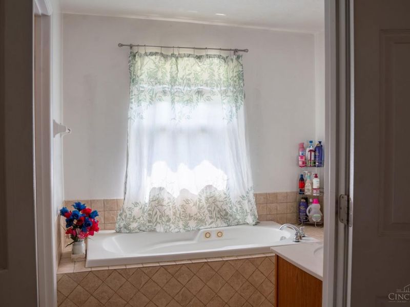 11850 Winston Lane, Forest Park, OH 45240 Photo 11