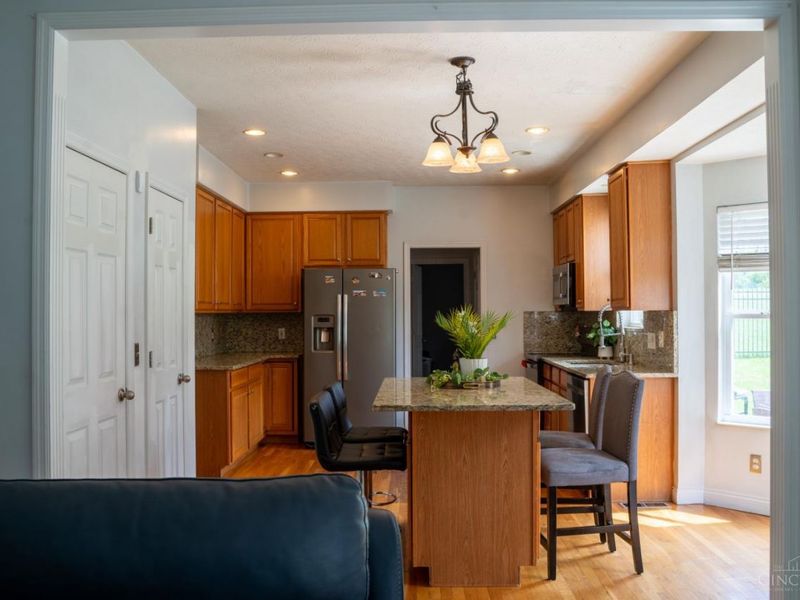 11850 Winston Lane, Forest Park, OH 45240 Photo 3