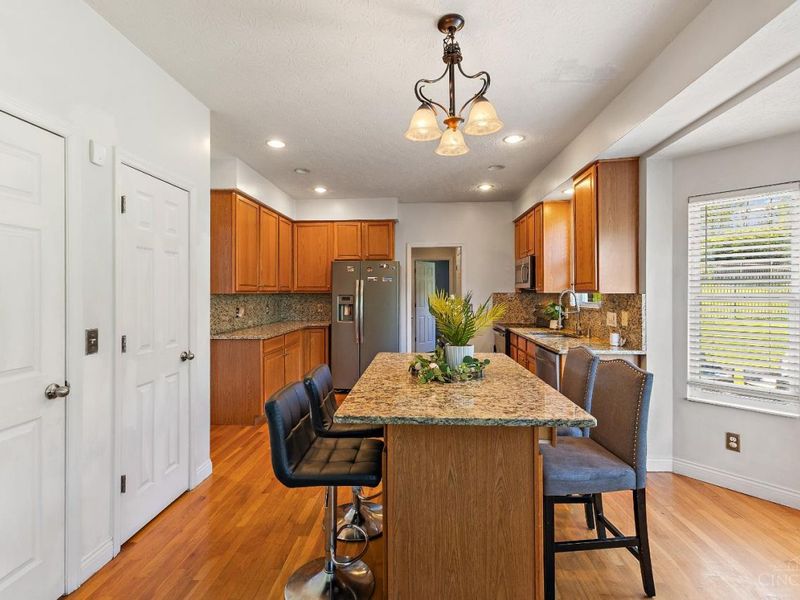 11850 Winston Lane, Forest Park, OH 45240 Photo 6