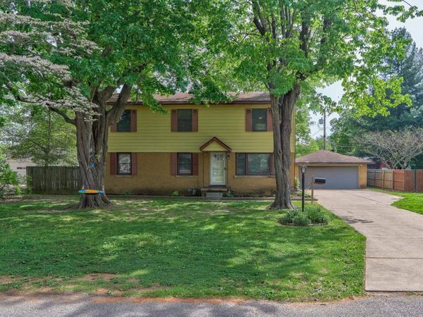 1907 N Ruston Avenue, Evansville, IN 47711