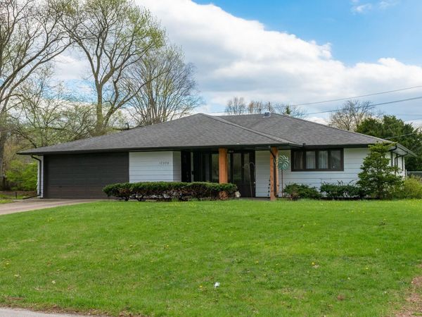17370 Parker Drive, South Bend, IN 46635