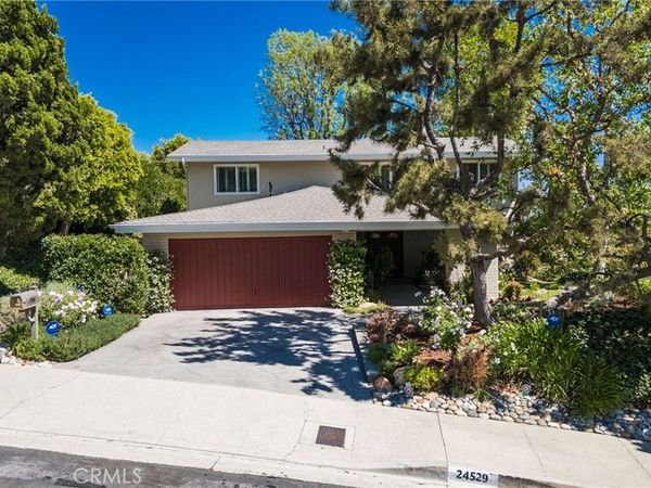 24529 Calvert Street, Woodland Hills, CA 91367
