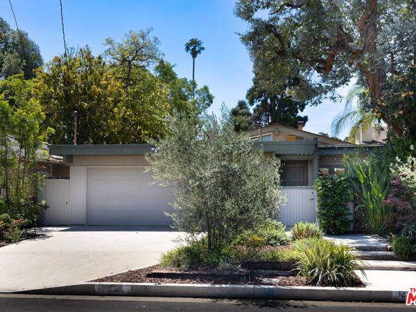 12722 Sarah Street, Studio City, CA 91604