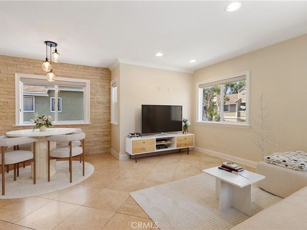 18 Laurel, Aliso Viejo, CA 92656