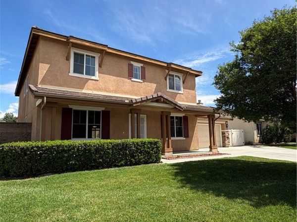 1119 Huckleberry Lane, San Jacinto, CA 92582