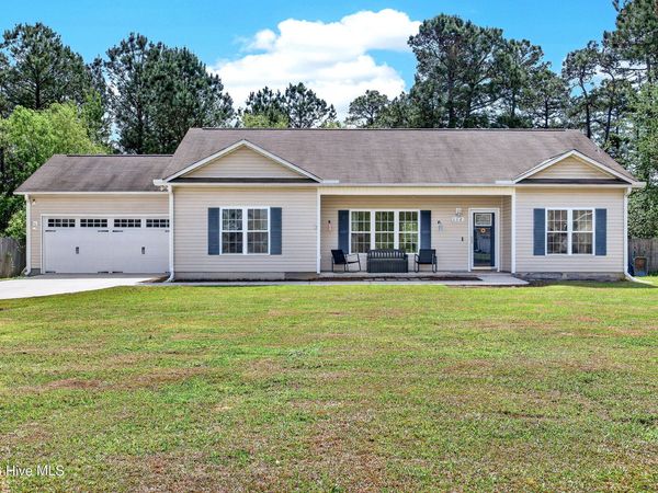 112 Lilac Lane, Richlands, NC 28574