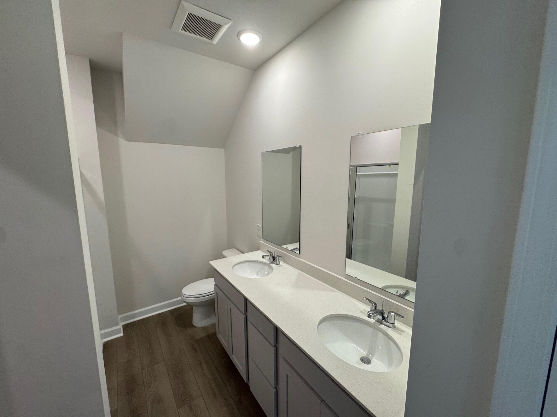 5046 Blackberry Lane Lane Photo 13