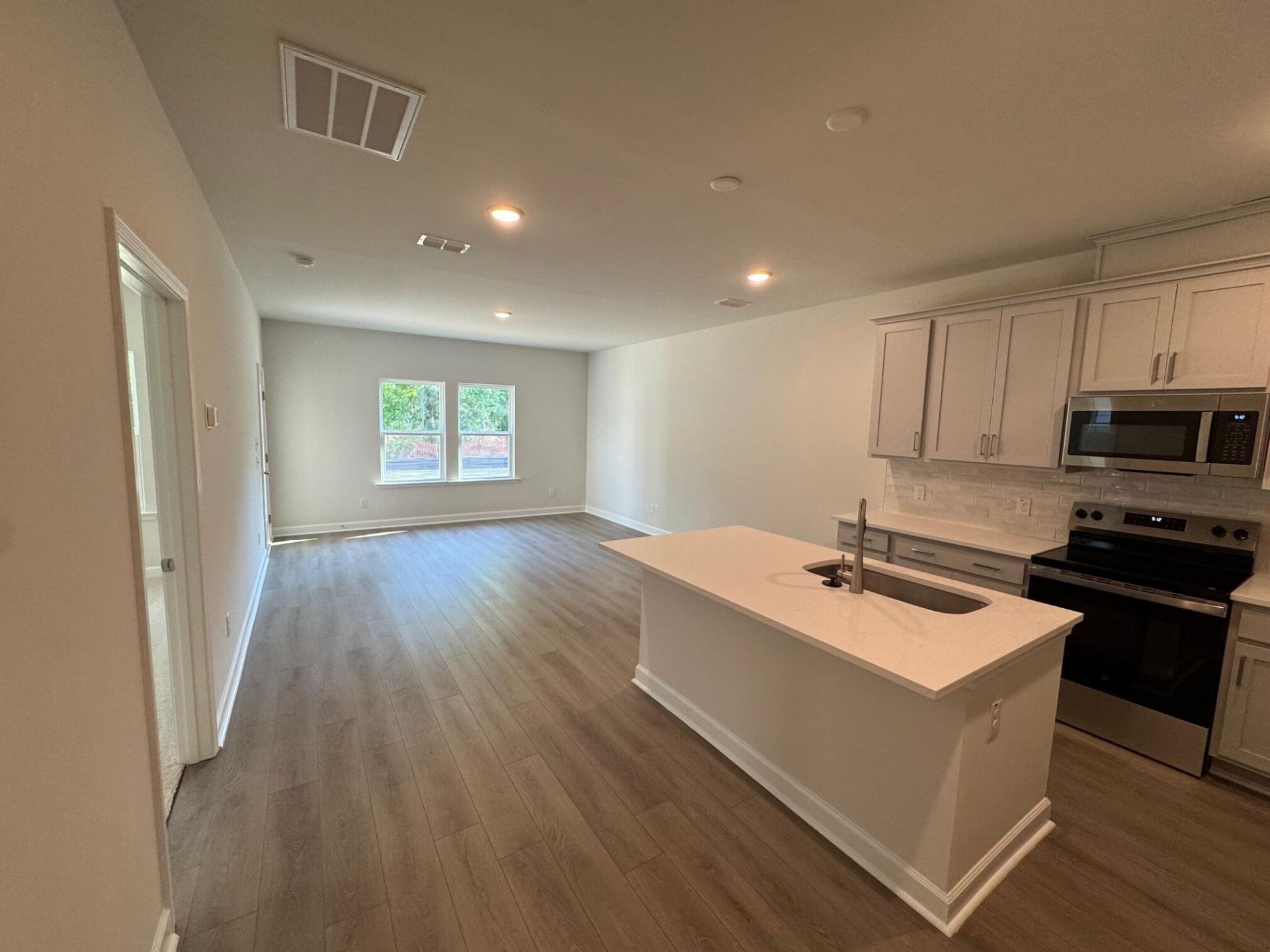 5046 Blackberry Lane Lane Photo 8