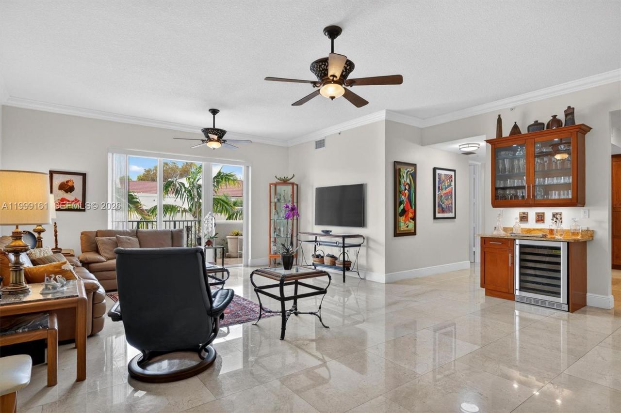 650 Valencia Ave , Unit 302, Coral Gables, FL 33134 Photo