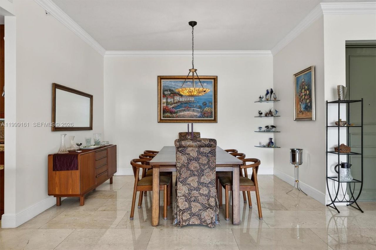 650 Valencia Ave , Unit 302, Coral Gables, FL 33134 Photo