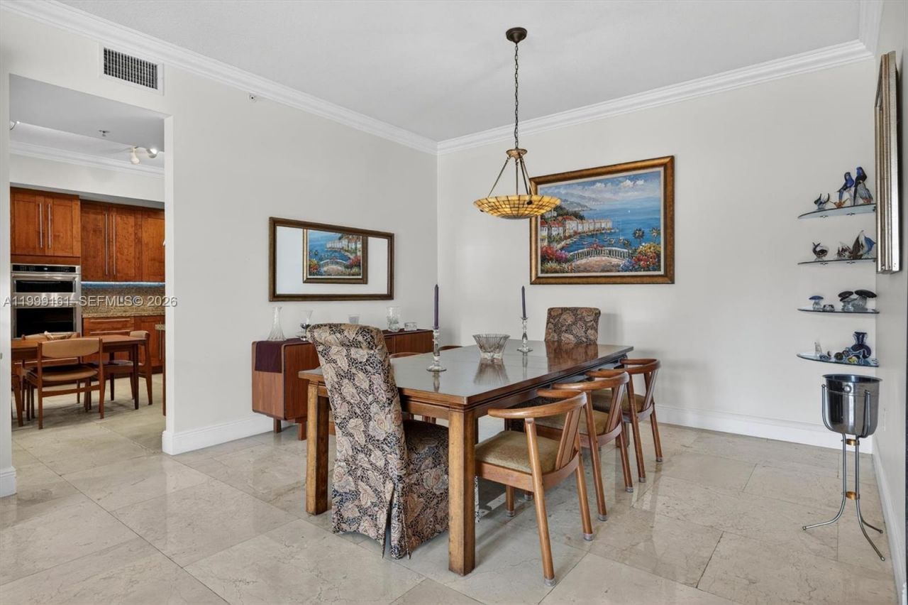 650 Valencia Ave , Unit 302, Coral Gables, FL 33134 Photo