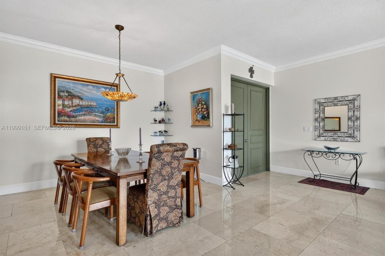 650 Valencia Ave , Unit 302, Coral Gables, FL 33134 Photo