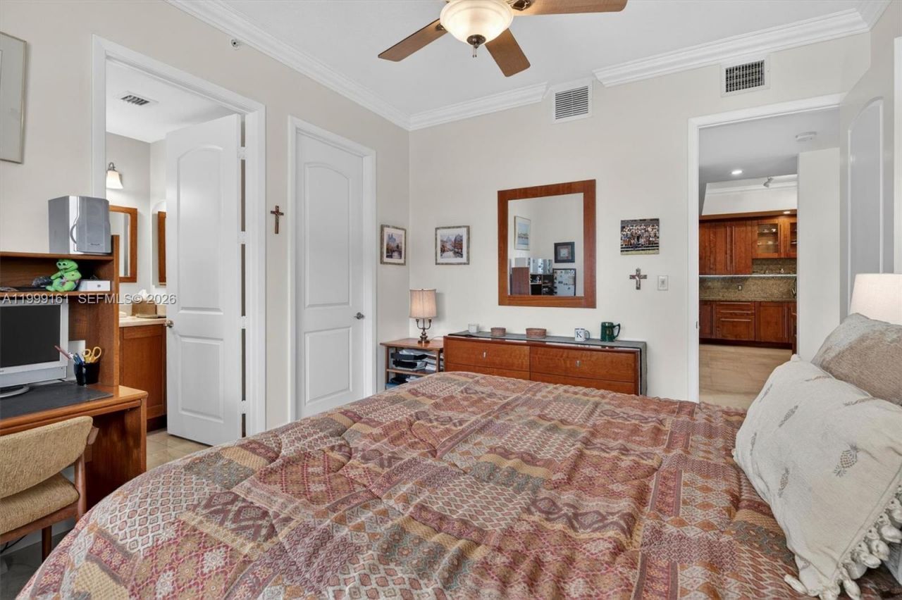 650 Valencia Ave , Unit 302, Coral Gables, FL 33134 Photo