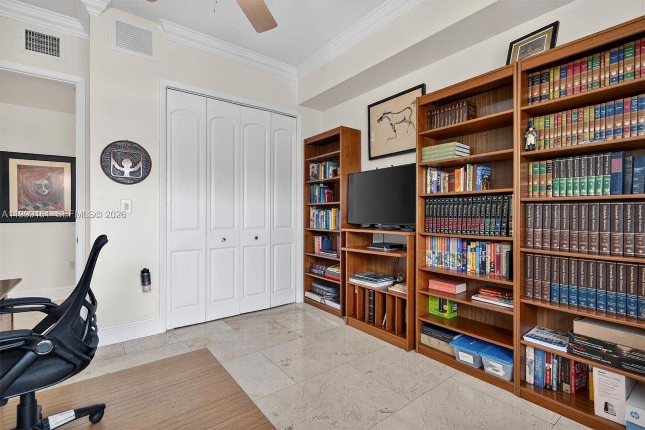 650 Valencia Ave , Unit 302, Coral Gables, FL 33134 Photo