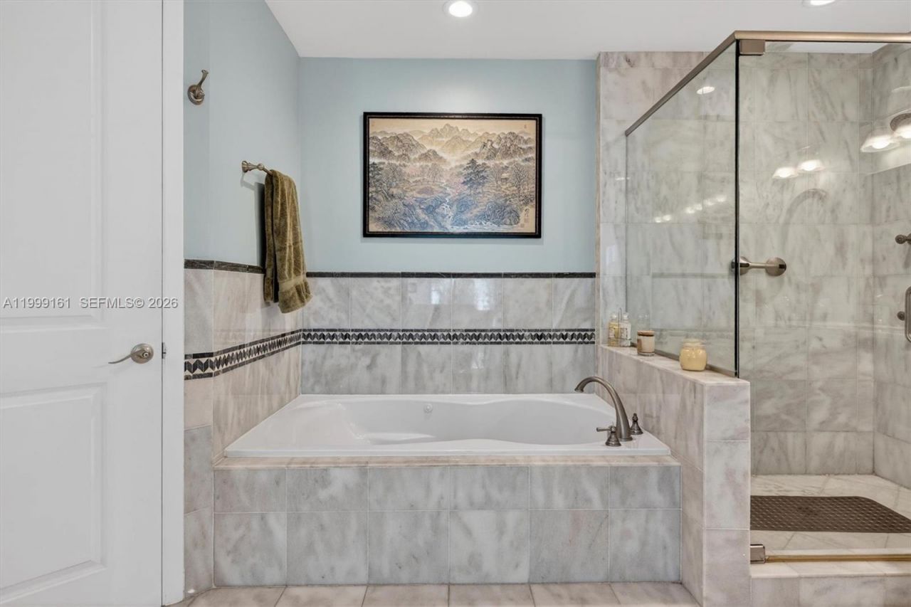 650 Valencia Ave , Unit 302, Coral Gables, FL 33134 Photo