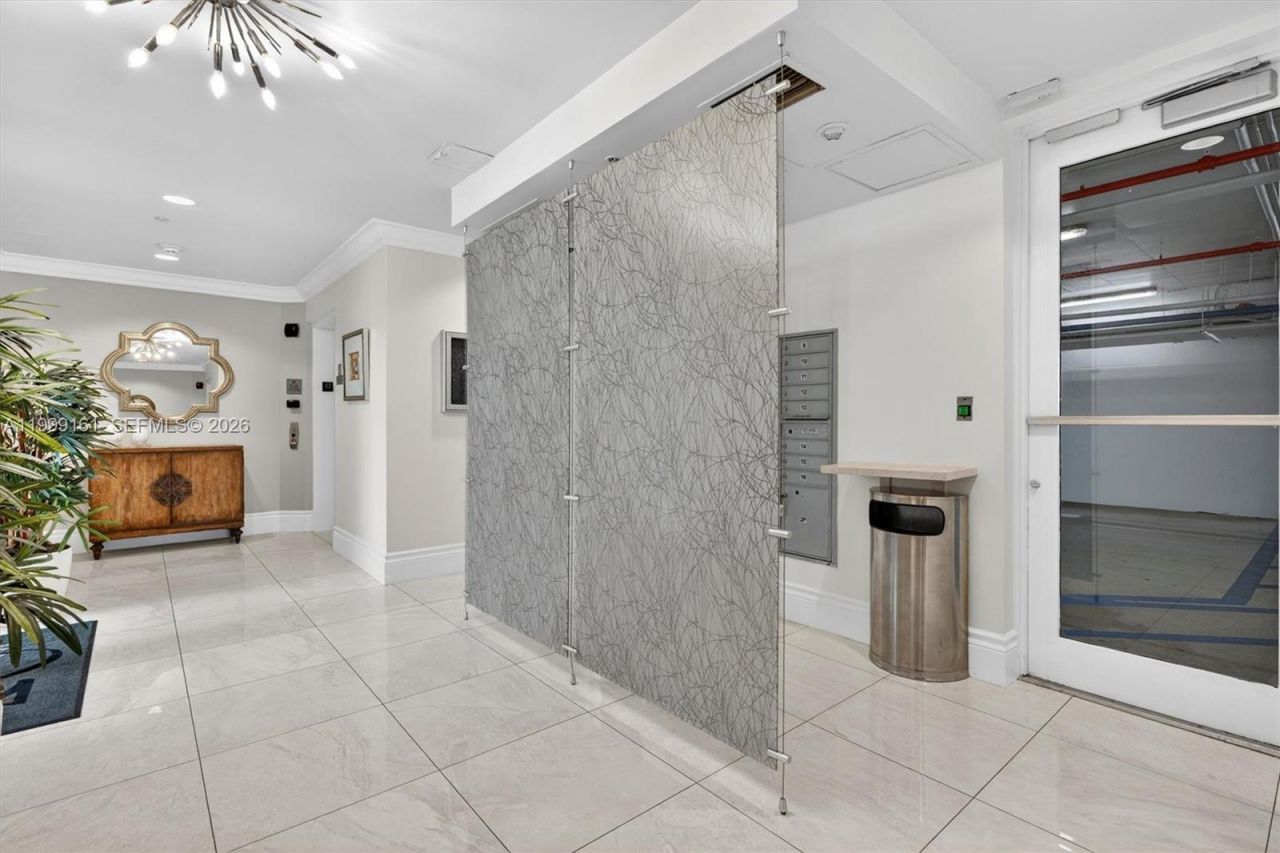 650 Valencia Ave , Unit 302, Coral Gables, FL 33134 Photo