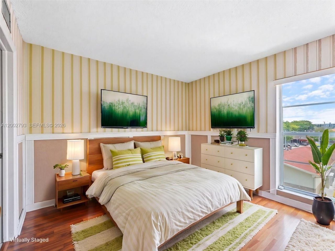 4713 NW 7th St, Unit 410-1, Miami, FL 33126 Photo