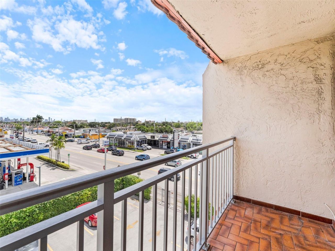 4713 NW 7th St, Unit 410-1, Miami, FL 33126 Photo