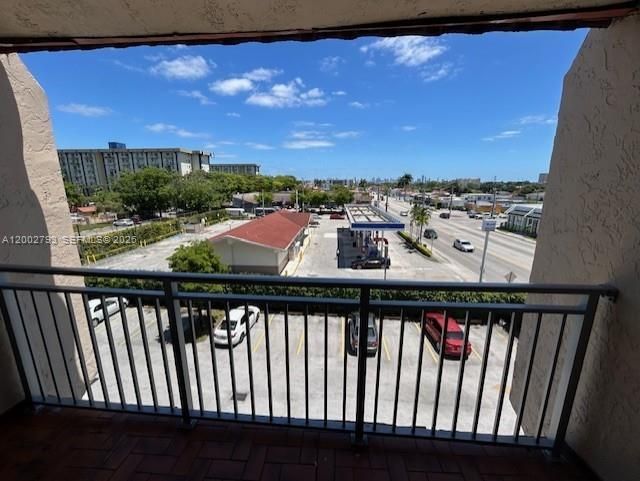 4713 NW 7th St , Unit 410-1, Miami, FL 33126 Photo