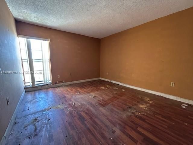 4713 NW 7th St , Unit 410-1, Miami, FL 33126 Photo