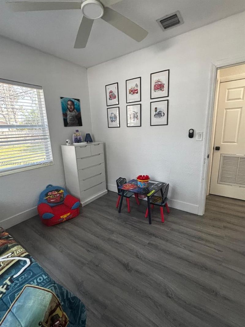 716 NW 15th Way , Fort Lauderdale, FL 33311 Photo