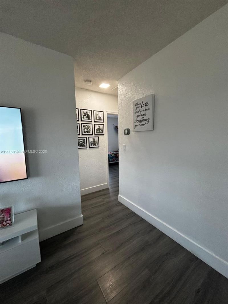 716 NW 15th Way , Fort Lauderdale, FL 33311 Photo