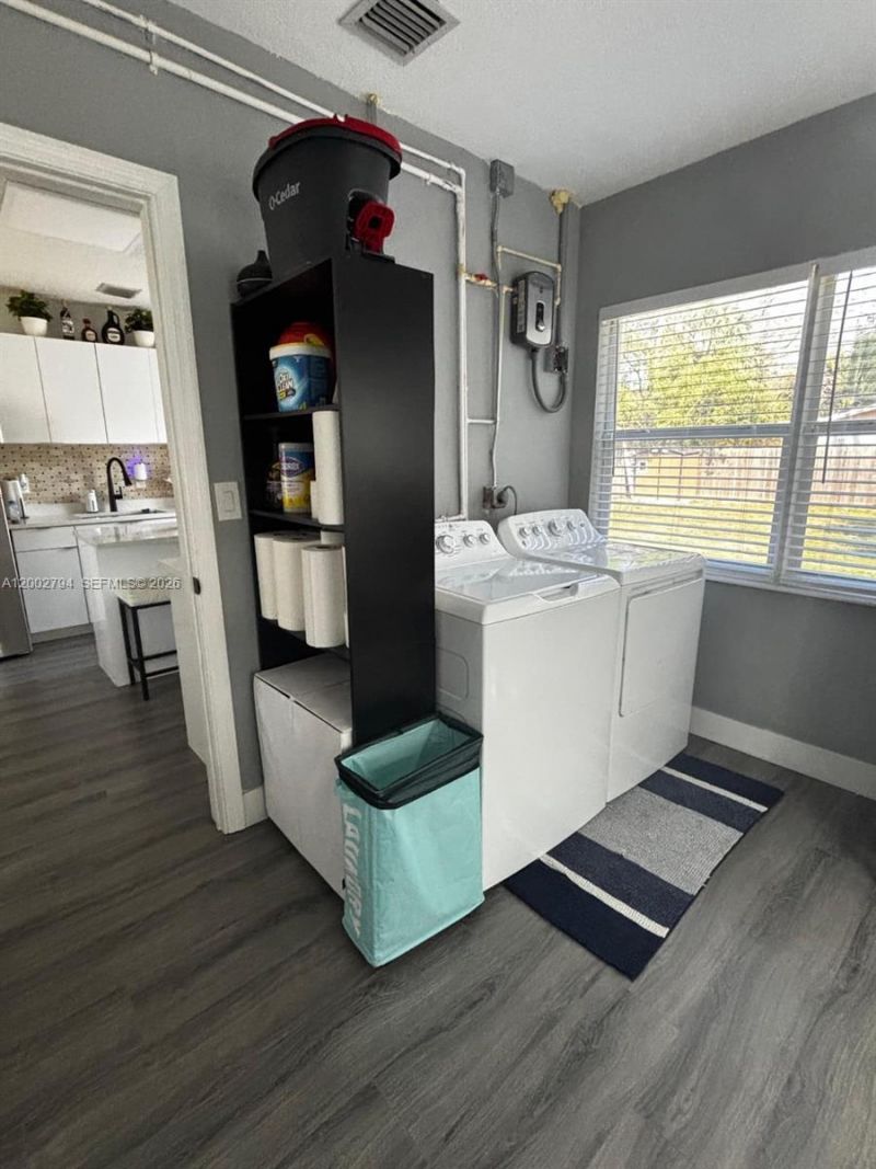 716 NW 15th Way , Fort Lauderdale, FL 33311 Photo