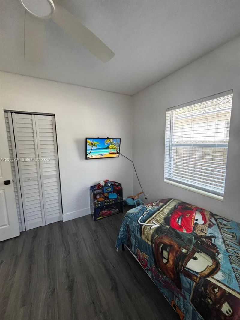 716 NW 15th Way , Fort Lauderdale, FL 33311 Photo