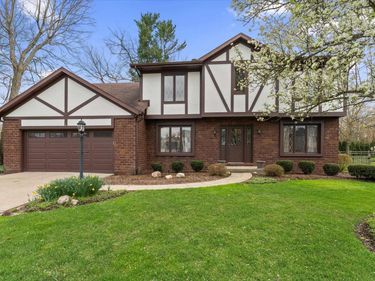 15810 Walnut Pointe, Granger, IN 46530