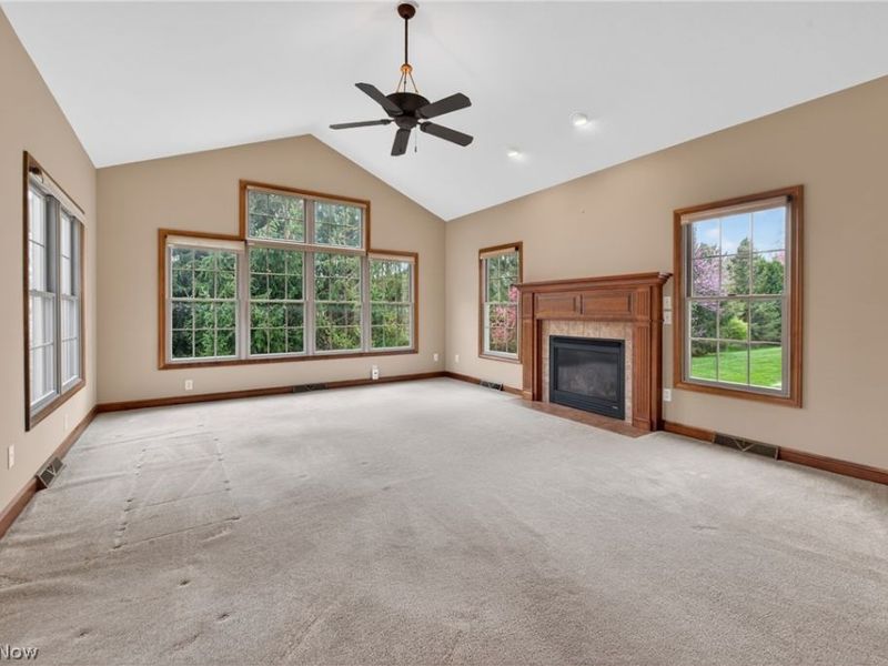 734 Homestead Pointe Drive, Orrville, OH 44667 Photo 16