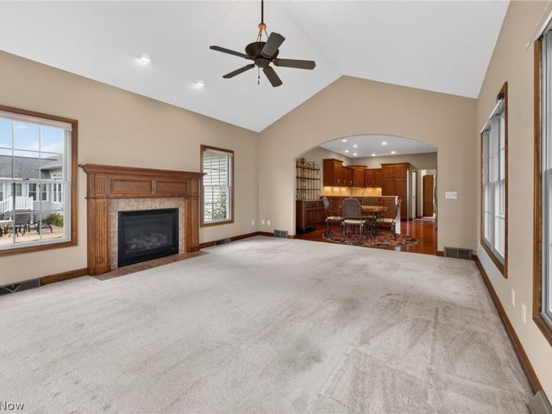 734 Homestead Pointe Drive, Orrville, OH 44667 Photo 19