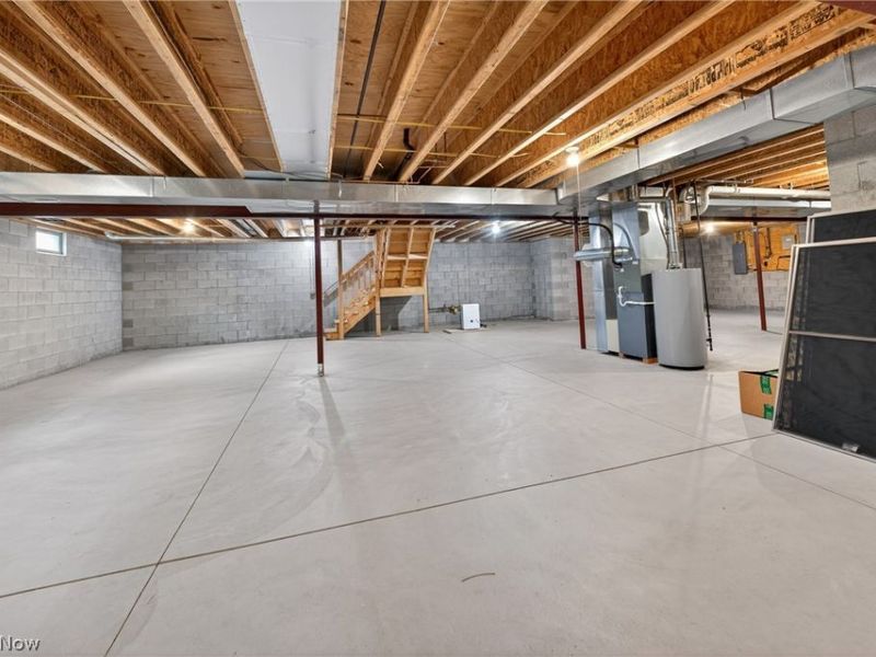 734 Homestead Pointe Drive, Orrville, OH 44667 Photo 30