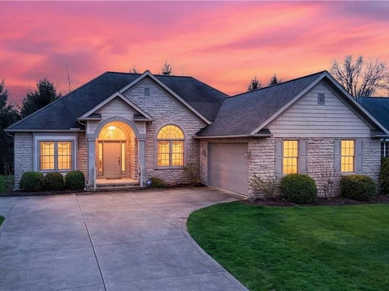 734 Homestead Pointe Drive, Orrville, OH 44667 Photo 32