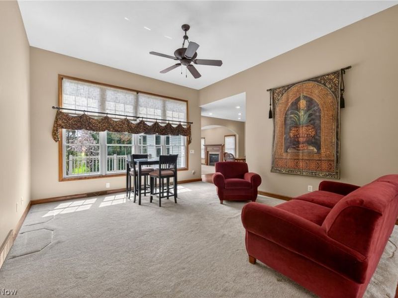 734 Homestead Pointe Drive, Orrville, OH 44667 Photo 7