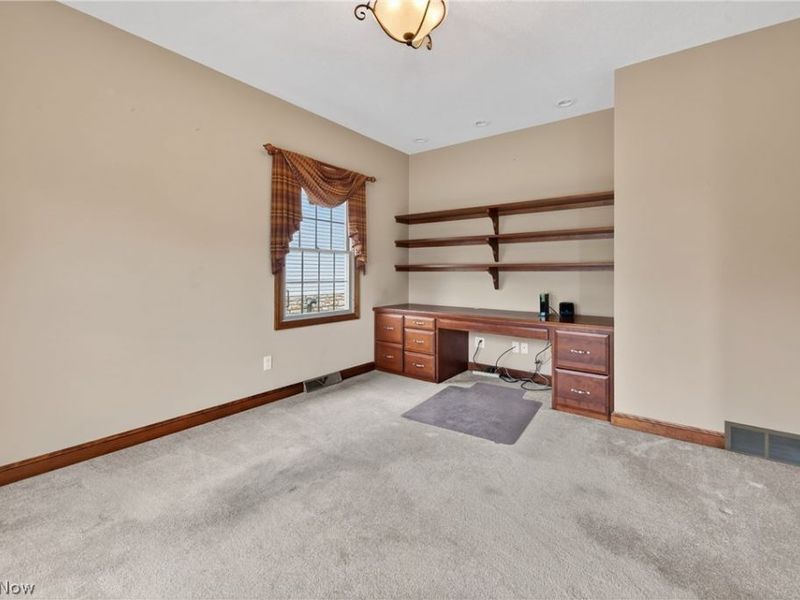 734 Homestead Pointe Drive, Orrville, OH 44667 Photo 9