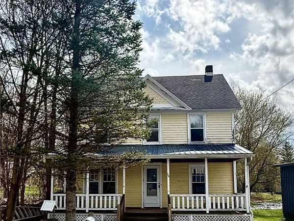 24 Clyde Street , Earlville, NY 13332