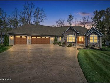 120 Forest View Drive, Crossville, TN 38558