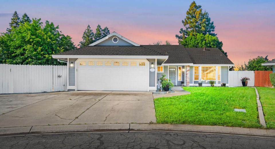 2588 Sombra Ct, Yuba City, CA 95993 Photo