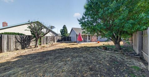 2588 Sombra Ct, Yuba City, CA 95993 Photo