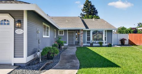 2588 Sombra Ct, Yuba City, CA 95993 Photo