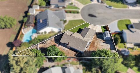 2588 Sombra Ct, Yuba City, CA 95993 Photo