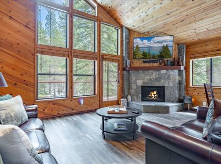 11819 Brookstone Drive, Truckee, CA 96161 Photo