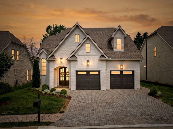 2119 White Poplar Ct, Murfreesboro, TN 37130