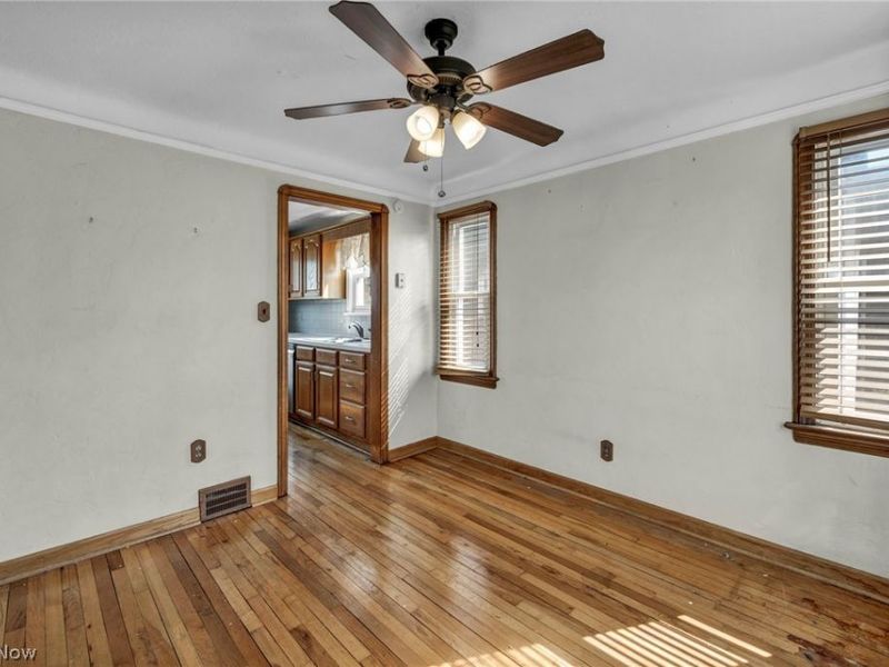 14018 Liberty Avenue, Cleveland, OH 44135 Photo 12