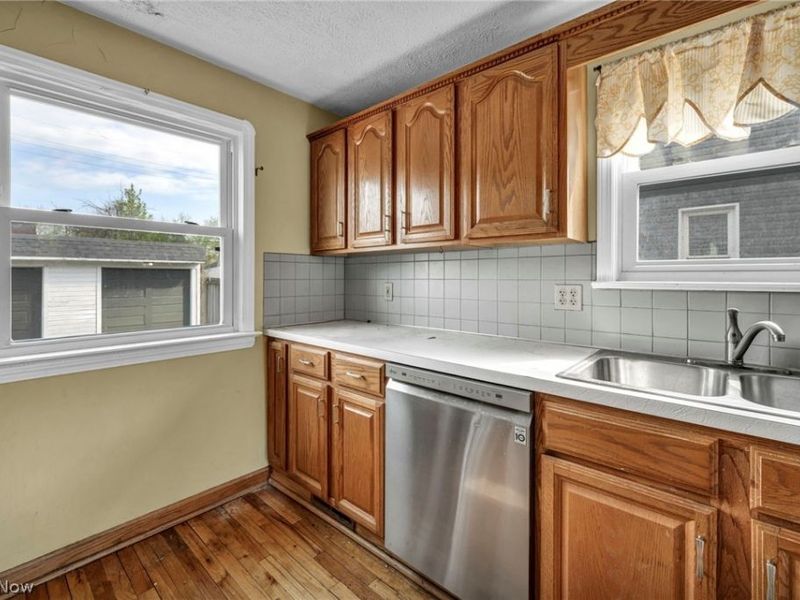 14018 Liberty Avenue, Cleveland, OH 44135 Photo 15