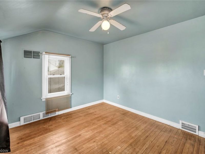 14018 Liberty Avenue, Cleveland, OH 44135 Photo 20