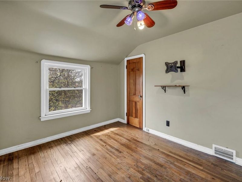 14018 Liberty Avenue, Cleveland, OH 44135 Photo 26