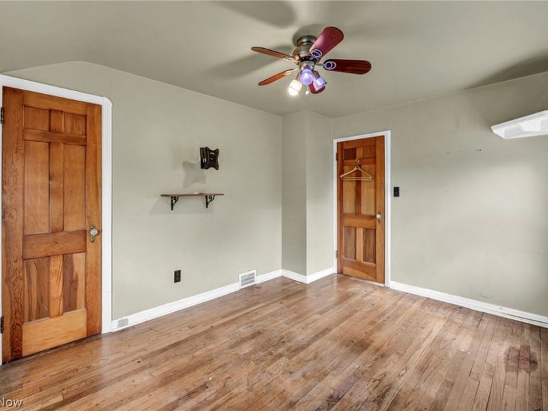 14018 Liberty Avenue, Cleveland, OH 44135 Photo 27